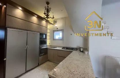 (بنتهاوس  (روف - 2 غرف نوم - 3 حمامات للايجار في جاليريا  مون فالى - المستثمرين الجنوبية - مدينة القاهرة الجديدة - القاهرة