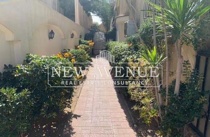 Villa - 6 Bedrooms - 6 Bathrooms for sale in Al Shouyfat - 5th Settlement Compounds - The 5th Settlement - New Cairo City - Cairo