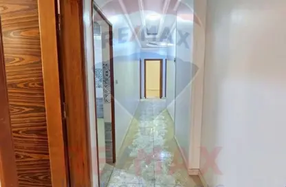 شقة - 3 غرف نوم - 2 حمامات للبيع في شارع احمد ماهر - المنصورة - الدقهلية