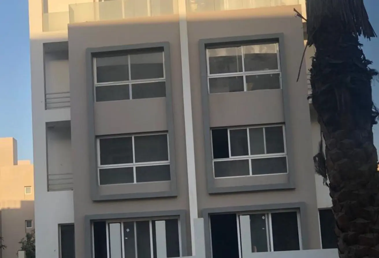97437482 - Property Main Image