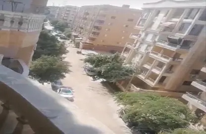 شقة - 3 غرف نوم - 2 حمامات للبيع في البوابة الاولي - خوفو - حدائق الاهرام - الجيزة