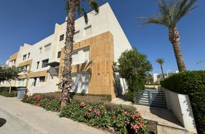 شاليه - 2 غرف نوم - 2 حمامات للبيع في أزهى - العين السخنة - السويس