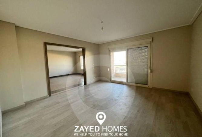 8704530 - Property Image 3