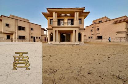 Villa - 4 - 4 for sale in Privado - Madinaty - Cairo