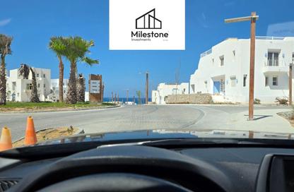 Chalet - 2 Bedrooms - 2 Bathrooms for sale in Jefaira Quayside - Jefaira - Ras Al Hekma - North Coast