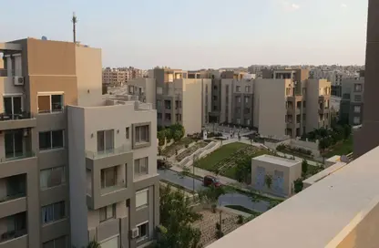 (بنتهاوس  (روف - 3 غرف نوم - 3 حمامات للبيع في فيلدج جيت - المستثمرين الجنوبية - مدينة القاهرة الجديدة - القاهرة