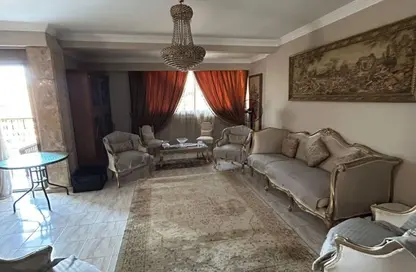 Apartment - 3 Bedrooms - 2 Bathrooms for sale in Al Merghany St. - Ard El Golf - Heliopolis - Masr El Gedida - Cairo