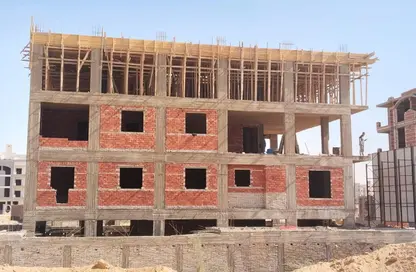 Apartment - 3 Bedrooms - 2 Bathrooms for sale in Bait Alwatan - The 5th Settlement - New Cairo City - Cairo