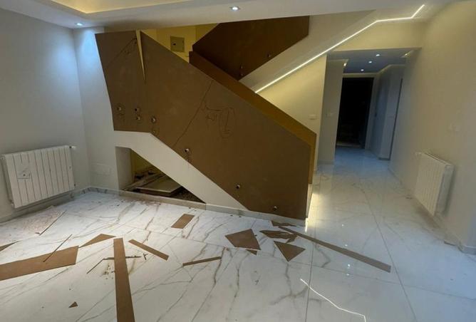 98551289 - Property Image 2