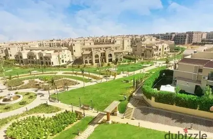 شقة - 3 غرف نوم - 2 حمامات للبيع في كمبوندات الشروق - مدينة الشروق - القاهرة