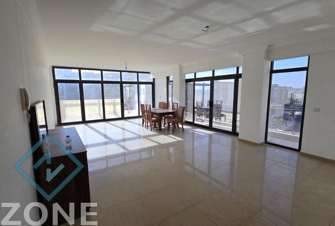 8623996 - صورة العقار 3