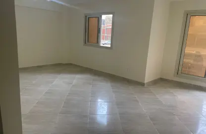 شقة - 2 غرف نوم - 2 حمامات للبيع في حى القرنفل - التجمع الخامس - مدينة القاهرة الجديدة - القاهرة