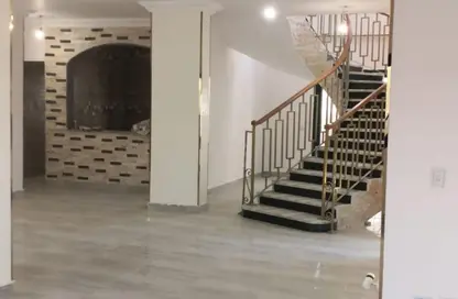 Duplex - 4 Bedrooms - 3 Bathrooms for rent in South Investors Area - New Cairo City - Cairo