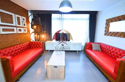 Apartment - 3 Bedrooms - 3 Bathrooms for sale in Laurent - Hay Sharq - Alexandria