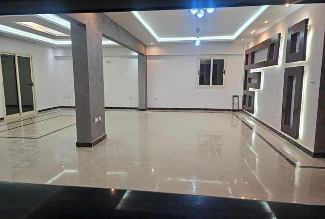 64396003 - Property Main Image