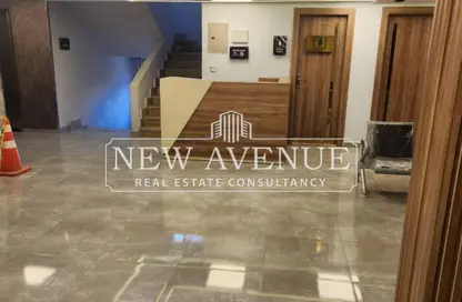 عيادة - 2 غرف نوم - 1 حمام للايجار في شارع الطيران - رابعة العدوية - مدينة نصر - القاهرة