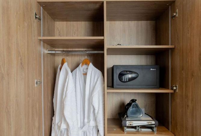 52444176 - Property Image 3