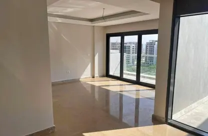 Apartment - 3 Bedrooms - 3 Bathrooms for sale in Park Side Residence - Zed Towers - Sheikh Zayed Compounds - Sheikh Zayed City - Giza