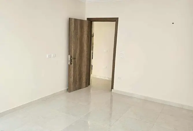 101769648 - Property Image 3