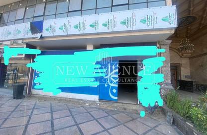 Retail - Studio - 2 Bathrooms for rent in Zahraa Al Maadi St. - Degla - Hay El Maadi - Cairo