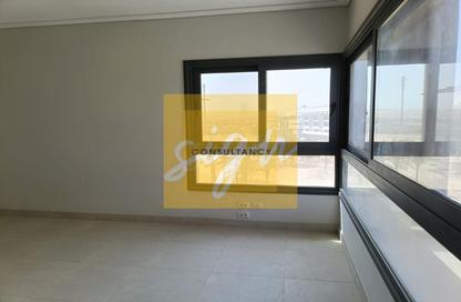 Clinic - Studio - 1 Bathroom for sale in New Giza - Cairo Alexandria Desert Road - 6 October City - Giza