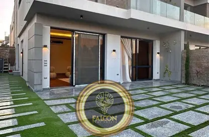 Villa - 3 Bedrooms - 3 Bathrooms for sale in La Vista City - New Capital Compounds - New Capital City - Cairo