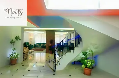 دوبلكس - 4 غرف نوم - 5 حمامات للبيع في اوبرا سيتي - الحي السادس - الشيخ زايد - الجيزة