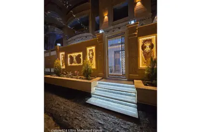 Apartment - 4 Bedrooms - 3 Bathrooms for sale in Gate 4 - Mena - Hadayek El Ahram - Giza