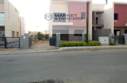 تاون هاوس - 4 غرف نوم - 3 حمامات للبيع في پريڤادو - مدينتي - القاهرة