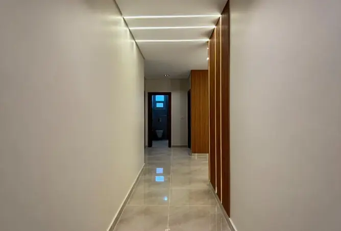 120360371 - Property Image 2