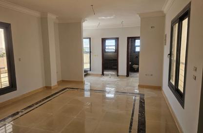 Townhouse - 4 Bedrooms - 5 Bathrooms for sale in Wesal City - El Shorouk Compounds - Shorouk City - Cairo