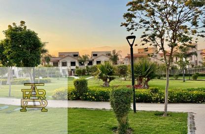 Townhouse - 3 Bedrooms - 4 Bathrooms for sale in Madinaty - Cairo