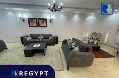 Apartment - 3 Bedrooms - 3 Bathrooms for rent in Mohamed Anis St. - Zamalek - Cairo