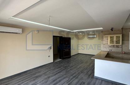 Apartment - 3 Bedrooms - 3 Bathrooms for sale in Centerville - Hyde Park - New Cairo City - Cairo