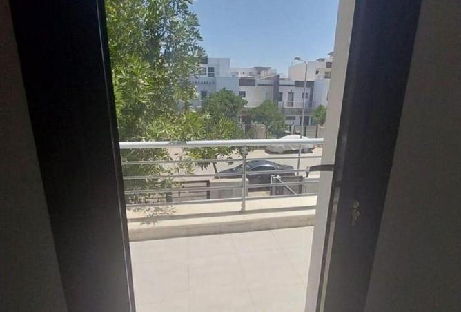 54750242 - صورة العقار 2