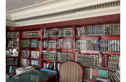 Apartment - 3 Bedrooms - 3 Bathrooms for sale in Al Shaikh Ali Abd El Razek St. - El Hegaz Square - El Nozha - Cairo