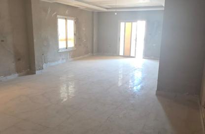 Apartment - 3 Bedrooms - 3 Bathrooms for sale in North Lotus - El Lotus - New Cairo City - Cairo
