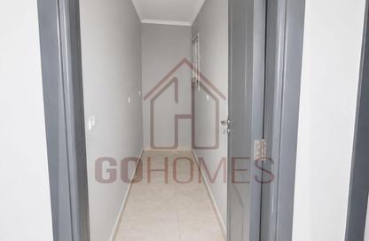 Apartment - 3 Bedrooms - 2 Bathrooms for sale in Hay El Maadi - Cairo