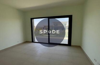 Apartment - 2 Bedrooms - 2 Bathrooms for sale in Swan Lake Residence - 5th Settlement Compounds - The 5th Settlement - New Cairo City - Cairo