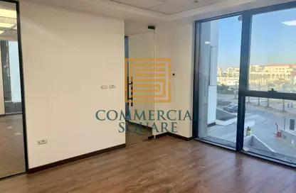 مساحات مكتبية - 2 غرف نوم - 1 حمام للايجار في مول هايد بارك بيزنس - شارع التسعين الجنوبي - التجمع الخامس - مدينة القاهرة الجديدة - القاهرة