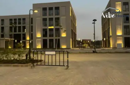 مساحات مكتبية - غرفة نوم - 1 حمام للبيع في ديستريكت 5 - كمبوندات التجمع الخامس - التجمع الخامس - مدينة القاهرة الجديدة - القاهرة