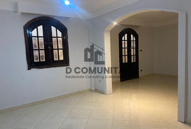 74041563 - Property Image 2