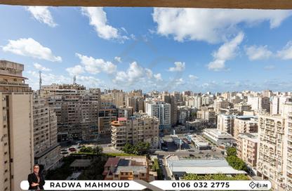 Apartment - 3 Bedrooms - 2 Bathrooms for sale in Kafr Abdo - Roushdy - Hay Sharq - Alexandria