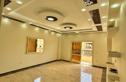 شقة - 3 غرف نوم - 1 حمام للبيع في اللوتس الجنوبي - حى اللوتس - مدينة القاهرة الجديدة - القاهرة