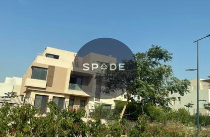 Townhouse - 3 Bedrooms - 4 Bathrooms for sale in Sodic East - 6th District - New Heliopolis - Cairo