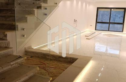 Townhouse - 4 - 4 for rent in Hyde Park Central - The 6th Settlement - New Cairo City - Cairo