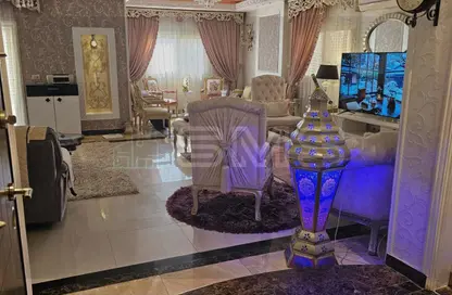 شقة - 3 غرف نوم - 2 حمامات للبيع في البنفسج 12 - البنفسج - مدينة القاهرة الجديدة - القاهرة