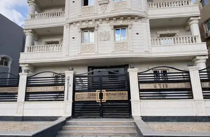 Apartment - 3 Bedrooms - 2 Bathrooms for sale in 1st Settlement Post office St. - The 1st Settlement - New Cairo City - Cairo