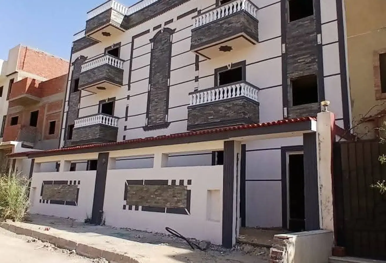 97719666 - Property Main Image