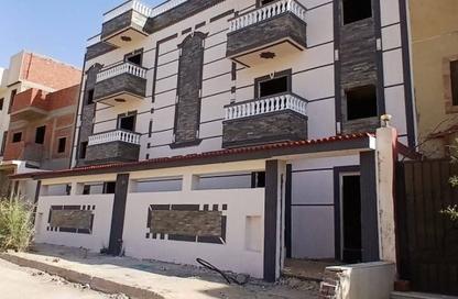 فيلا - 8 غرف نوم - 6 حمامات للبيع في ابني بيتك 7 - حدائق اكتوبر - مدينة 6 أكتوبر - الجيزة